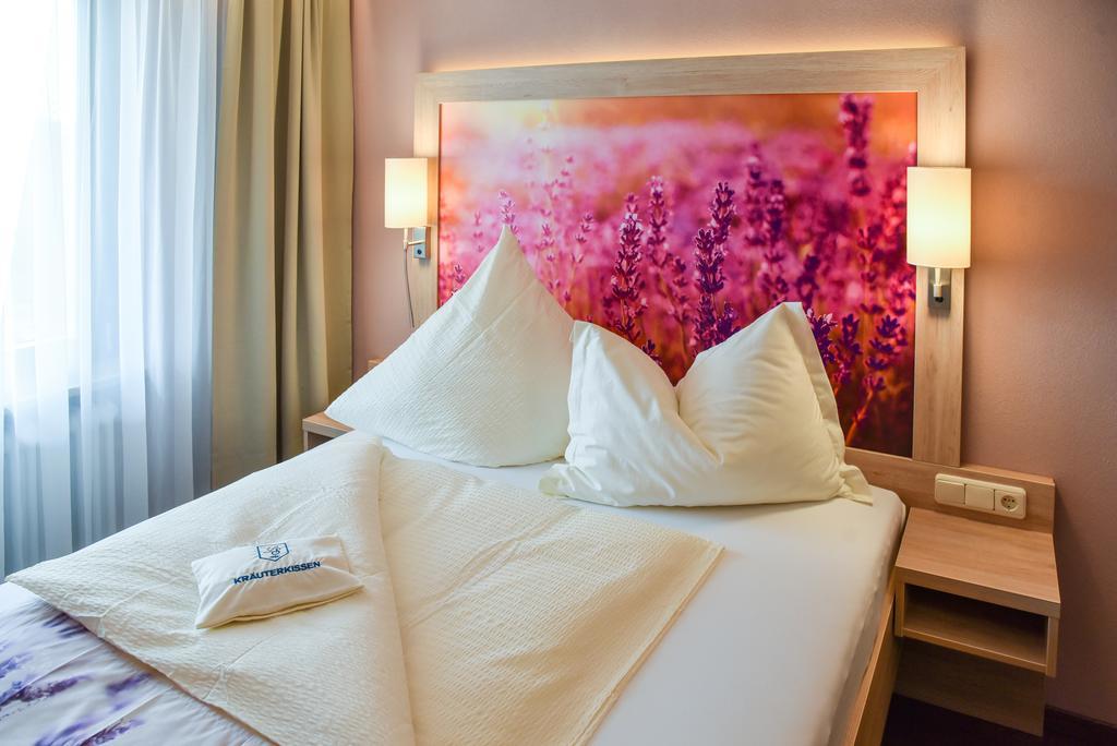Landhotel Schnupp Neudrossenfeld Экстерьер фото