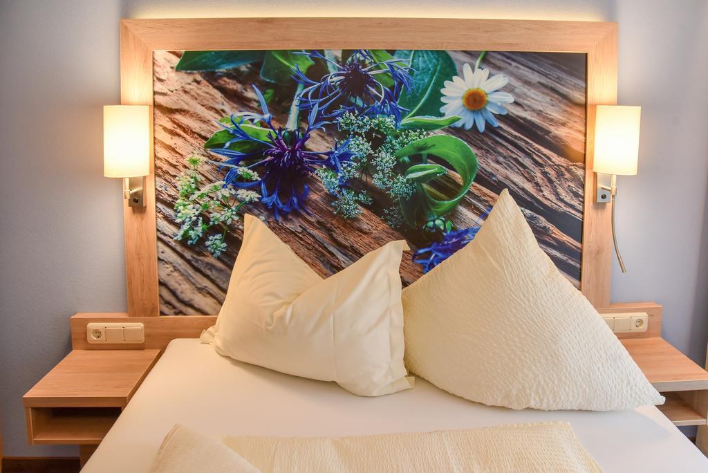 Landhotel Schnupp Neudrossenfeld Экстерьер фото